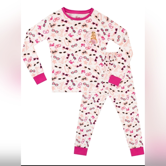 Barbie - Picture 8 of 9